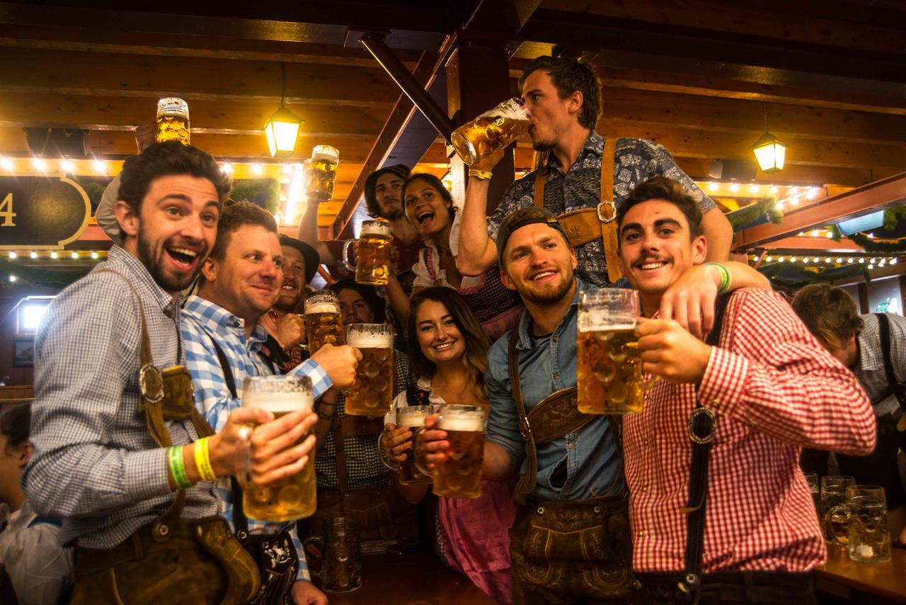 Munich Oktoberfest Glamping Hotel Eksteriør billede